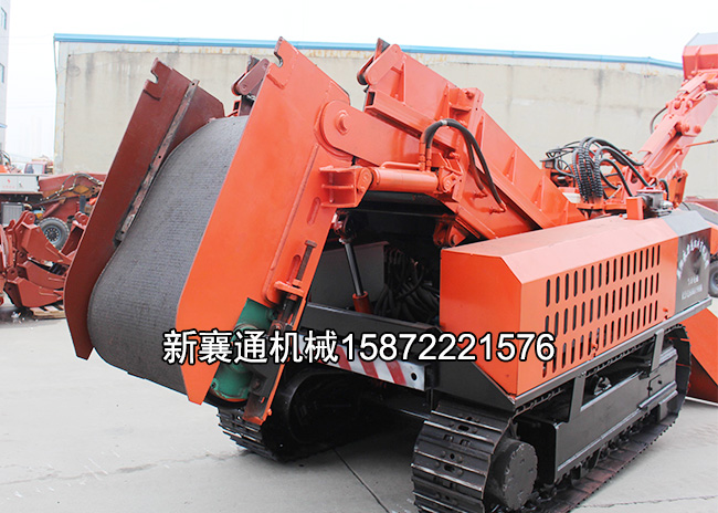 http://www.hsdhsb.com/upload/80履帶皮帶折尾扒渣機(jī).jpg